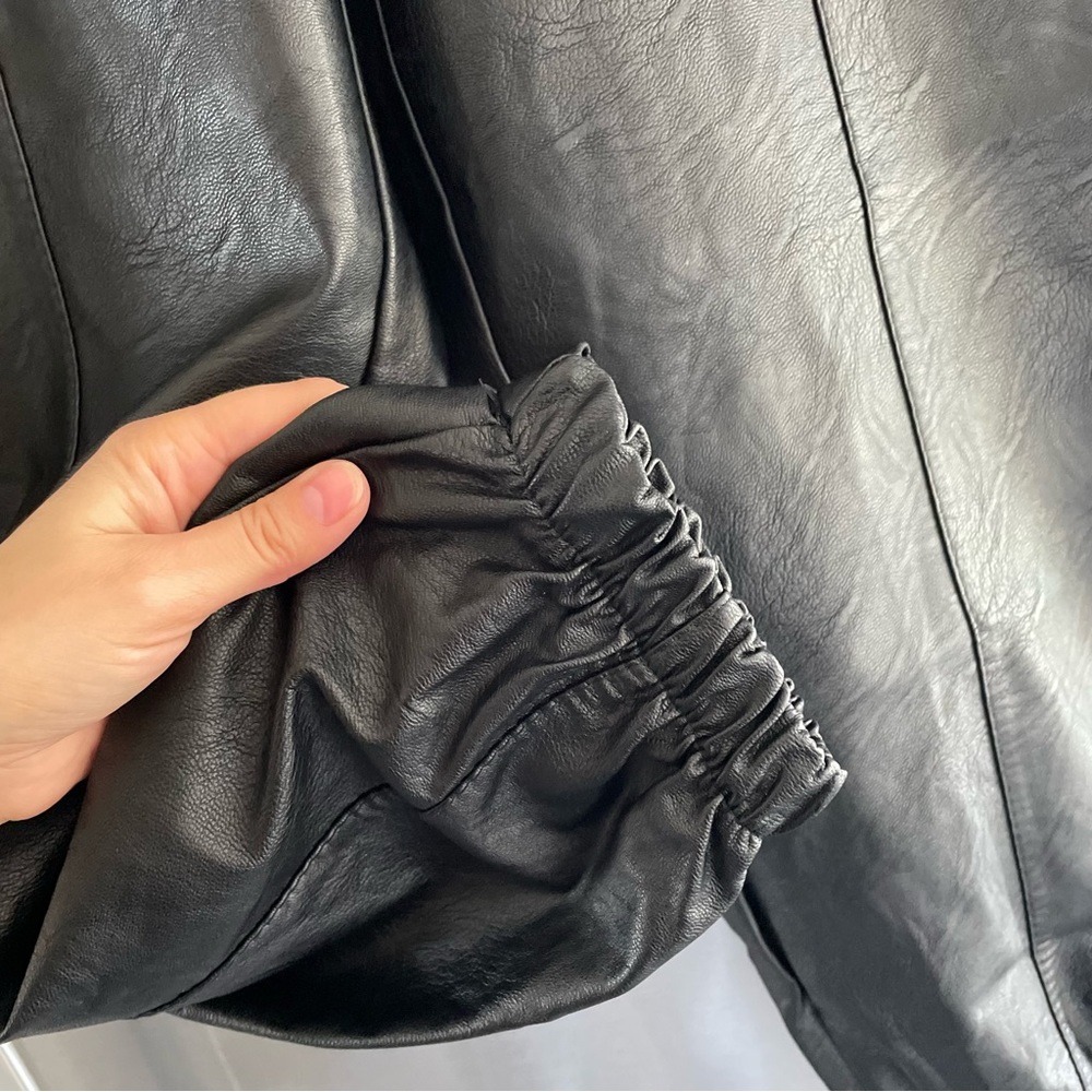 BOOHOO Black Wet Look Faux Leather Jogger Trousers Size 12 - Picture 2 of 6